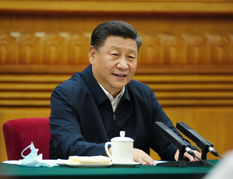 7月21日，中共中央總書記、國家主席、中央軍委主席習近平在京主持召開企業(yè)家座談會并發(fā)表重要講話。新華社記者 鞠鵬 攝